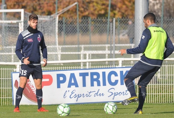 Rozprávka trpaslíka! Precestoval desaťtisíc kilometrov a postúpil